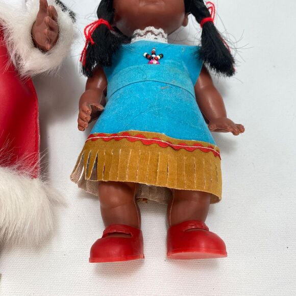 Vintage Indigenous Native American Dolls 11"-8" Plastic Beaded Clothing Sisters - Picture 8 of 8